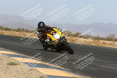 media/Apr-10-2022-SoCal Trackdays (Sun) [[f104b12566]]/Turn 7 Inside (1025am)/